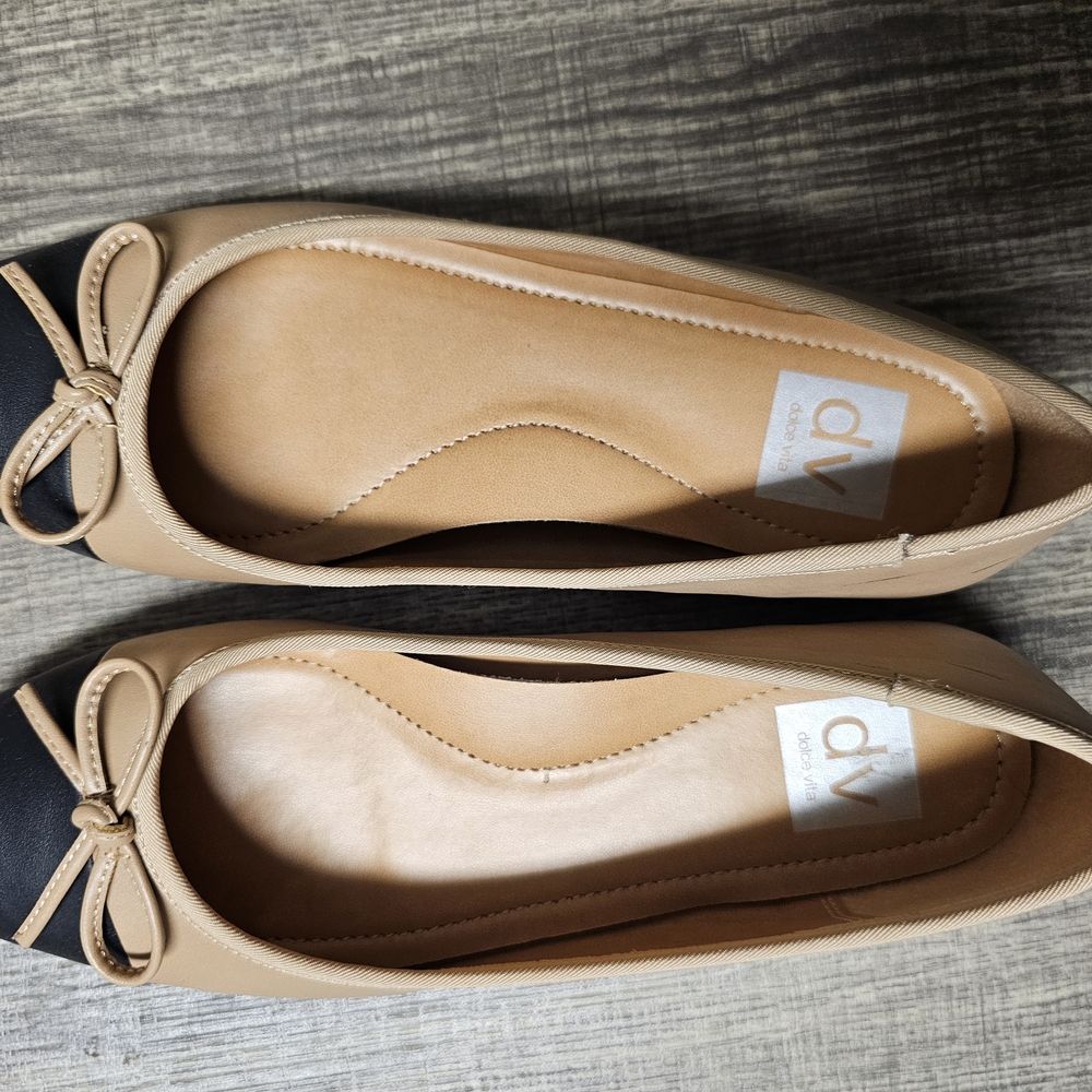DV by Dolce Vita Tan and Black Loafers for Versatile Style